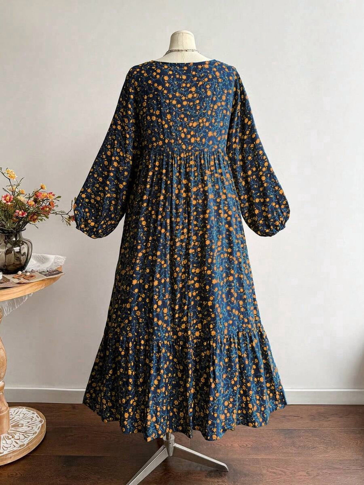 thumbnail image 5 of Dark Blue Plus Size Autumn Floral V-Neck Long Sleeve Tiered Maxi Dress, 5 of 9